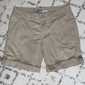 Nike ACG (All Conditions Gear) lightweight everyday cotton shorts. 4